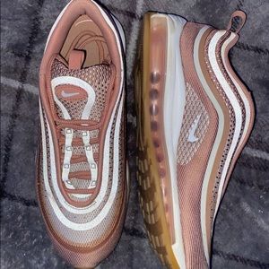 Women’s Size 6 Nike Airmax 97 OG Women’s Running Shoes